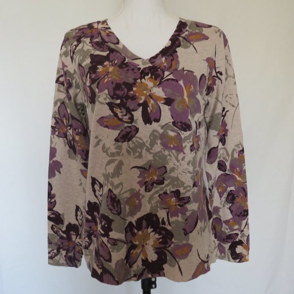NWT Croft & Barrow Women’s V-neck Floral Motif Knit Top M - Picture 5 of 11
